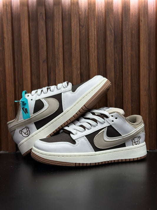 NIKE BEAR