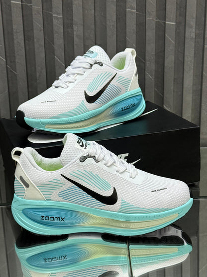 NIKE ZOOMX VOMERO
