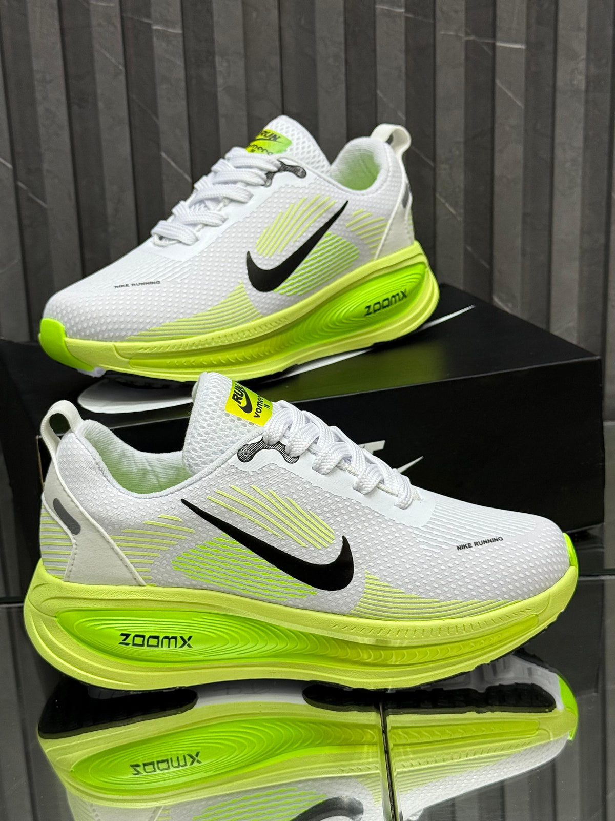 NIKE ZOOMX VOMERO