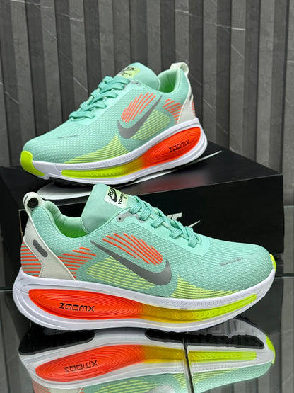 NIKE ZOOMX VOMERO
