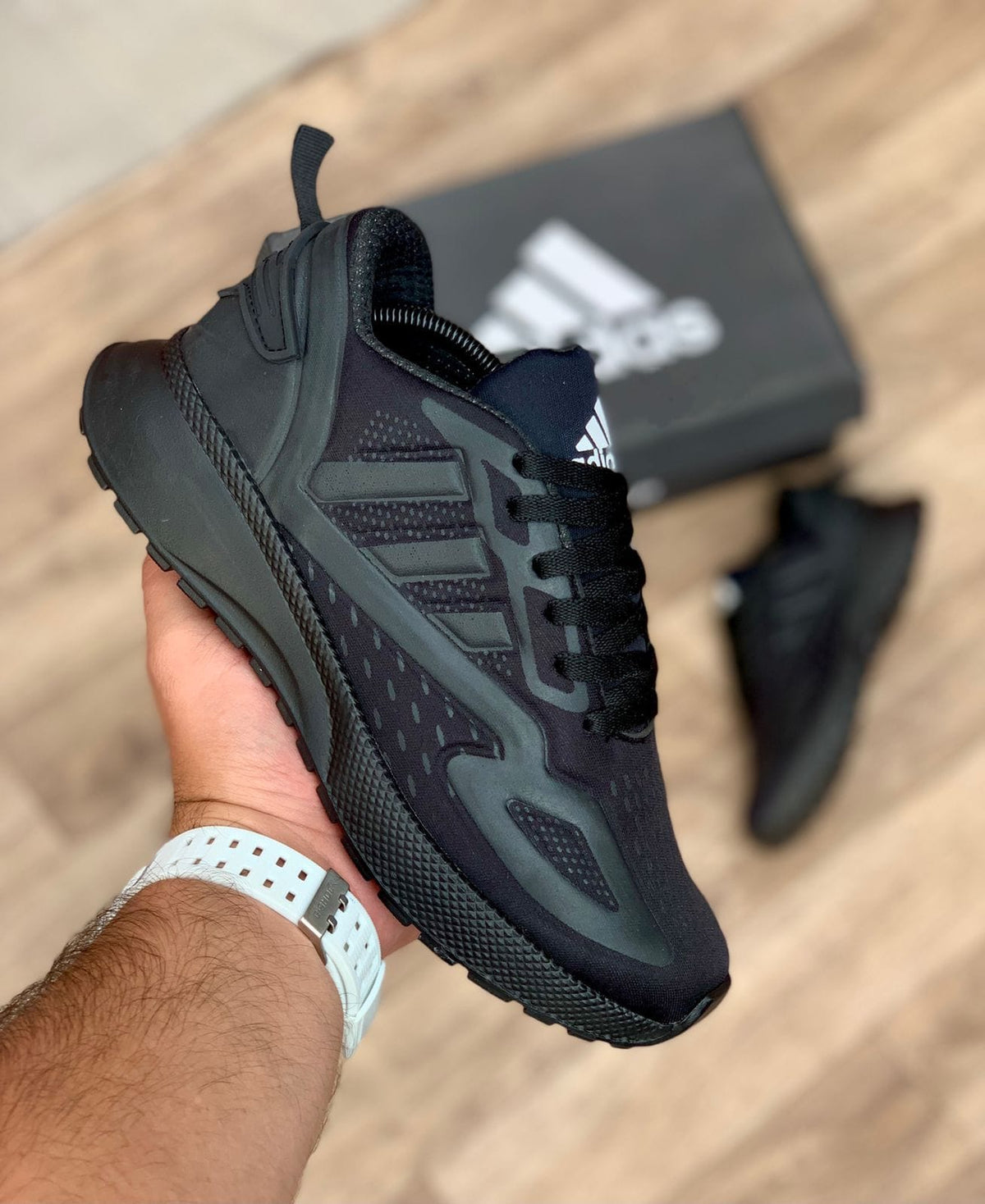 ADIDAS 2K