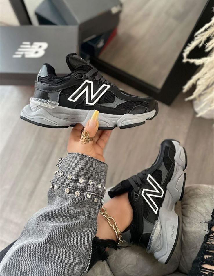 NEW BALANCE 9060 MT