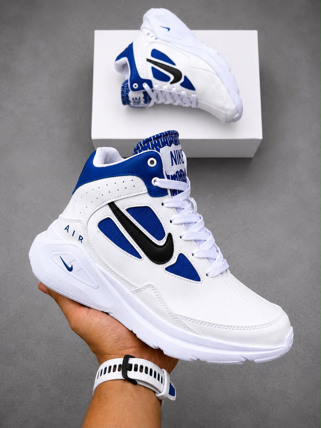 NIKE AIR 2026