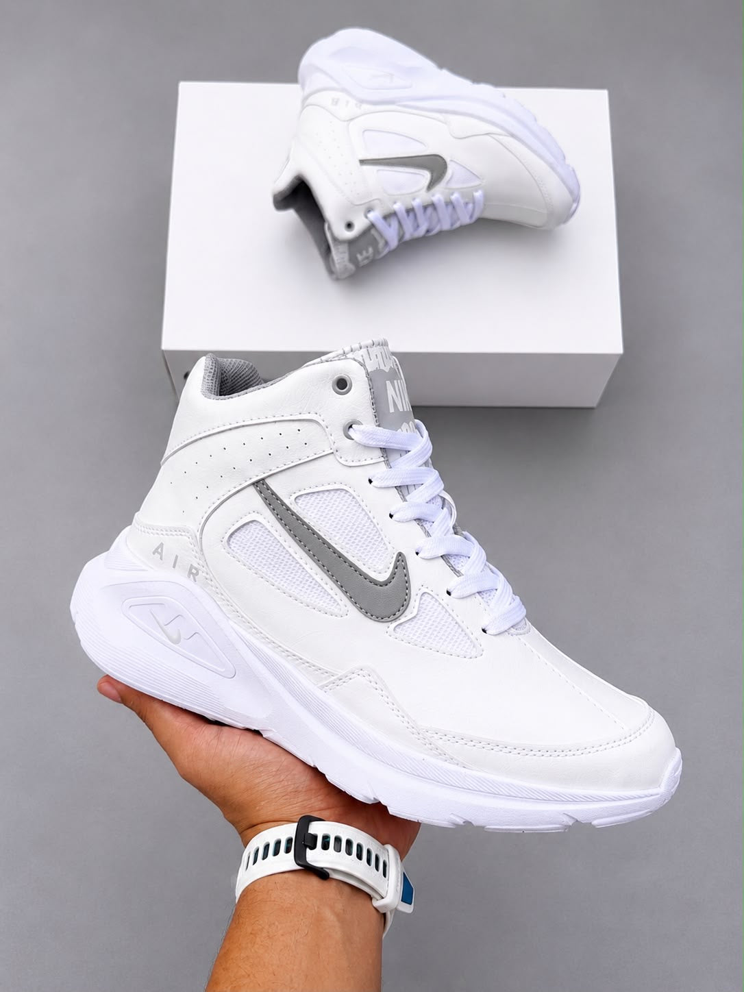 NIKE AIR 2026