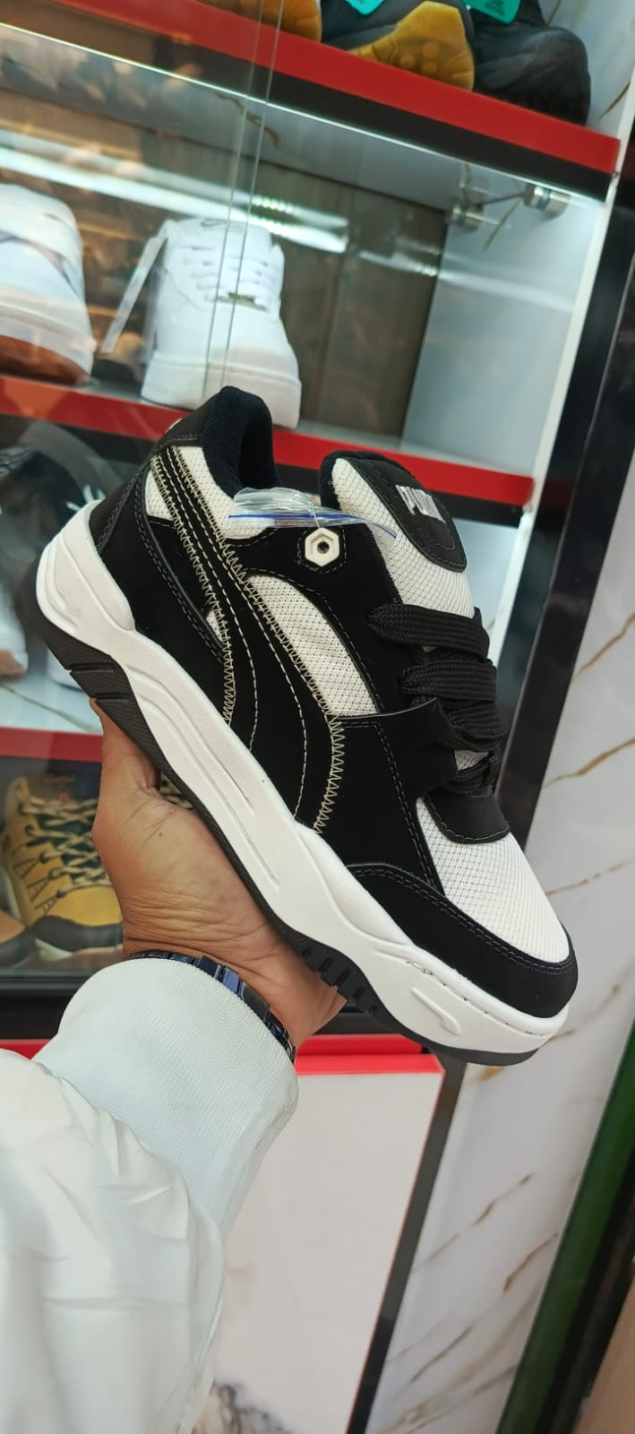 PUMA 180
