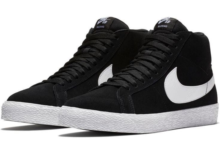 NIKE BLAZER