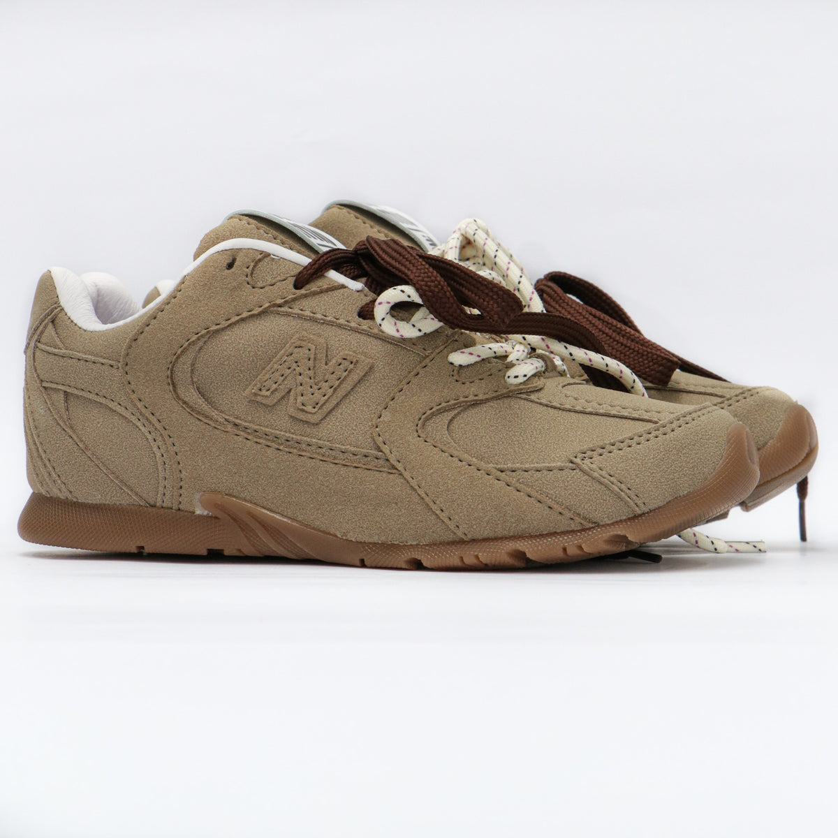 NEW BALANCE X MIUMIU