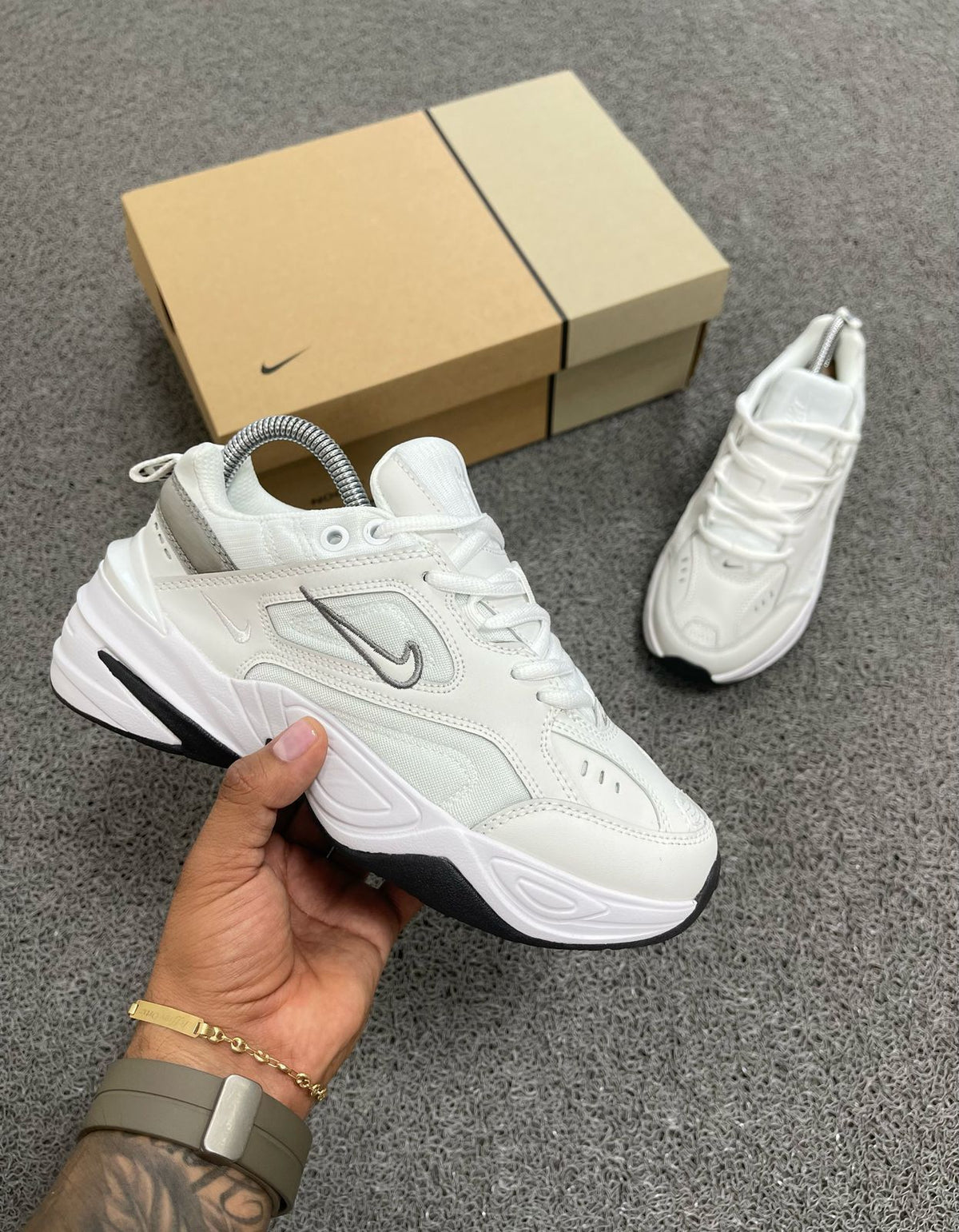 NIKE M2K TEKNO
