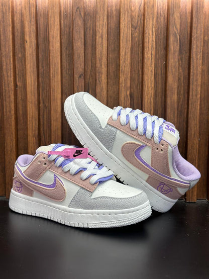 NIKE BEAR